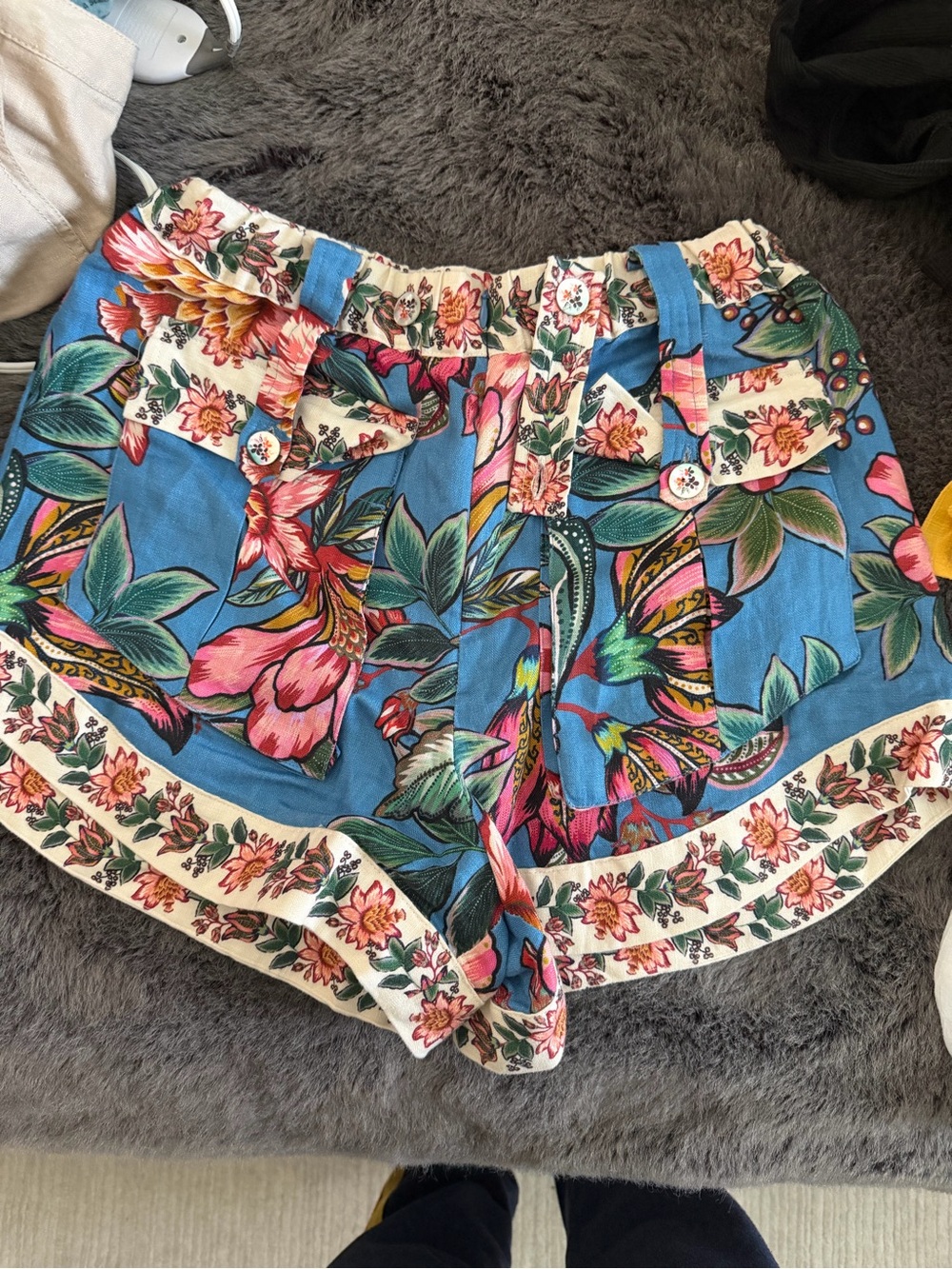 FARM Rio Blue Floral Patchwork Shorts - Picture 2 of 2